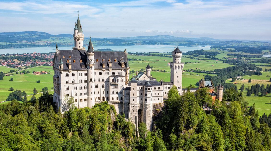 How to Visit Neuschwanstein Castle
